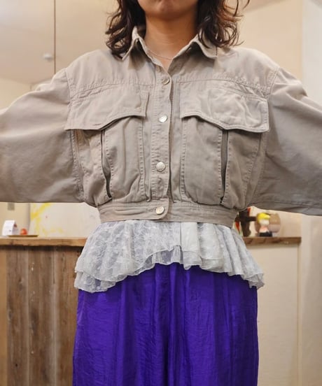 Cropped Volume Sleeve Jacket