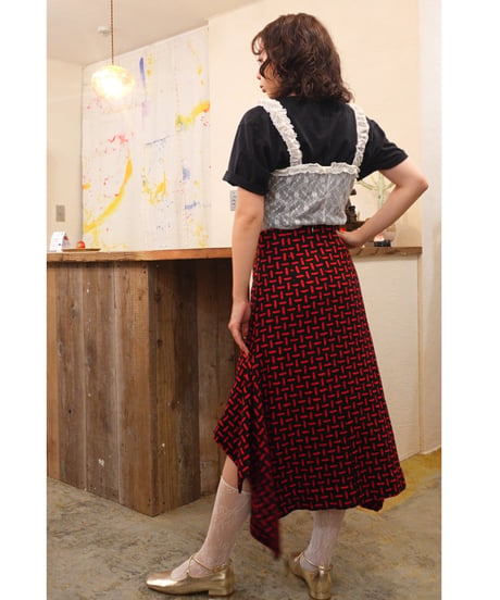 Geometric Asymmetry Skirt