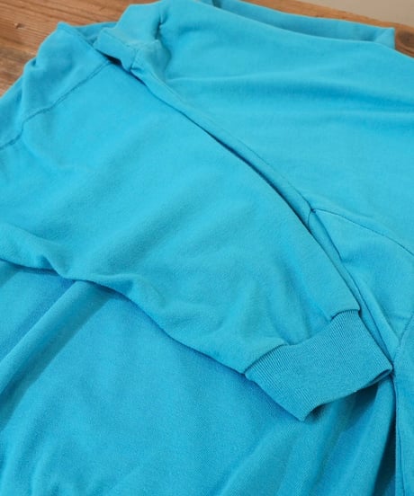 90s 『ORIGINAL VENEZIA SPORTSWEAR』 Oddly shaped sweatshirt