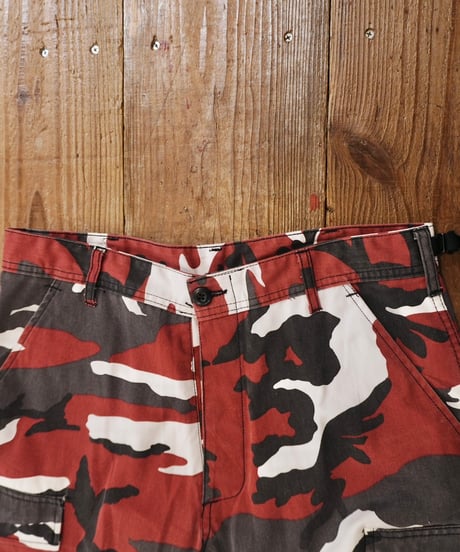 Red×Black×White Camouflage Cargo Pants