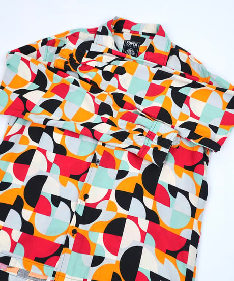 "Super Massive" Geometric pattern Open-collar shirt