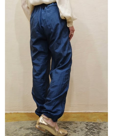Zippered hem Nylon Pants