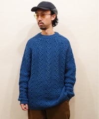 Textured Cable Knit Crewneck Sweater – Blue
