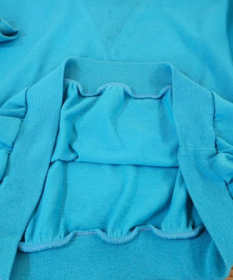 90s 『ORIGINAL VENEZIA SPORTSWEAR』 Oddly shaped sweatshirt