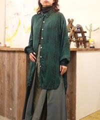 Deep Slit Silk Long Shirt