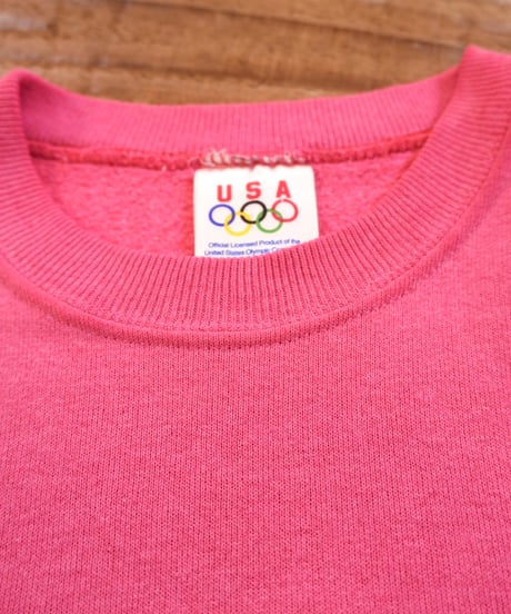 90s Olympic Embroidered Sweatshirt (Made in USA)