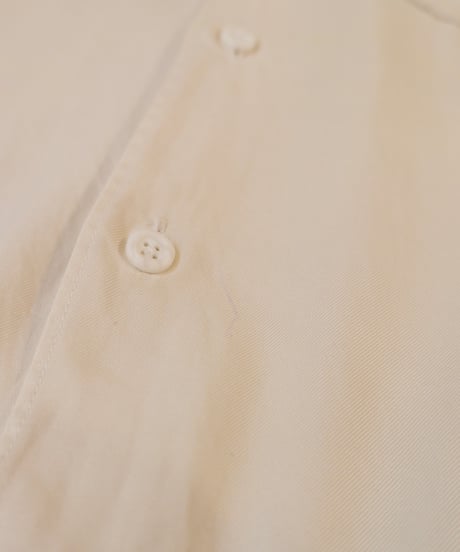 90s Off white Big silhouette Silk shirt