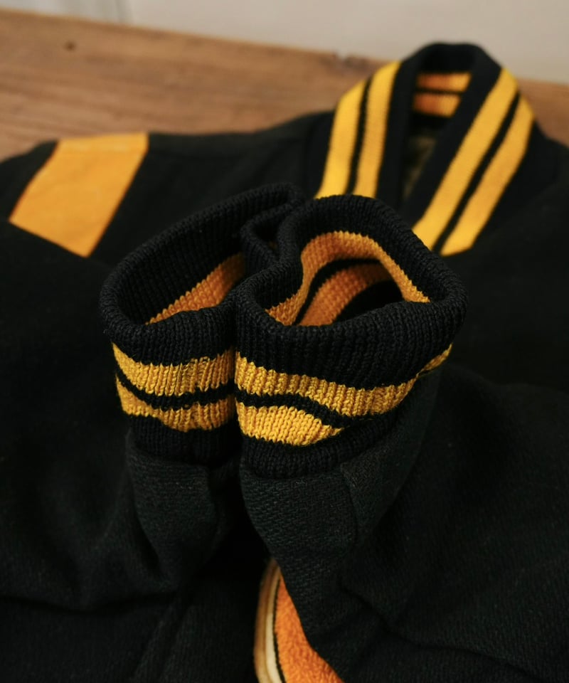 70's 黒×黄色 ウール×レザー スタジャン / size 36程度 | end of mAnTh