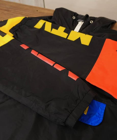 "MTV" 黒 マルチプリント ナイロンアノラック / size L