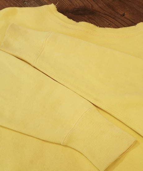 50-60s Yellow set-in sleeve plain sweatshirt