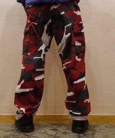Red×Black×White Camouflage Cargo Pants