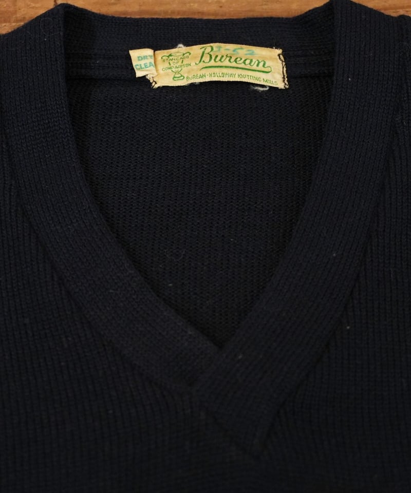50-60s Vネック レタードセーター 紺×黄色 長リブ / size XL程度 | end