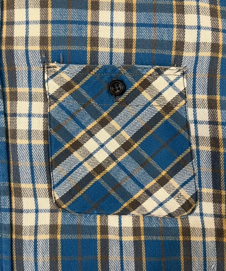 70s "Unknown" flannel shirt