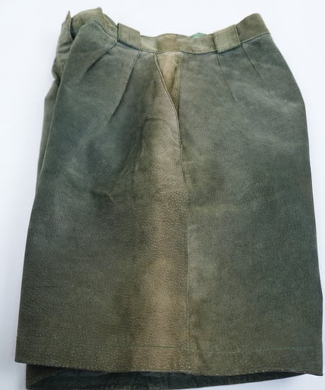 90s "FORENZA" real pig suede Two-pleat shorts