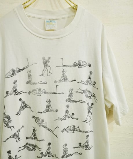 90s FASHION VICTIM風〝Scull Forty Eight Way〟アートプリントTシャツ / size XL