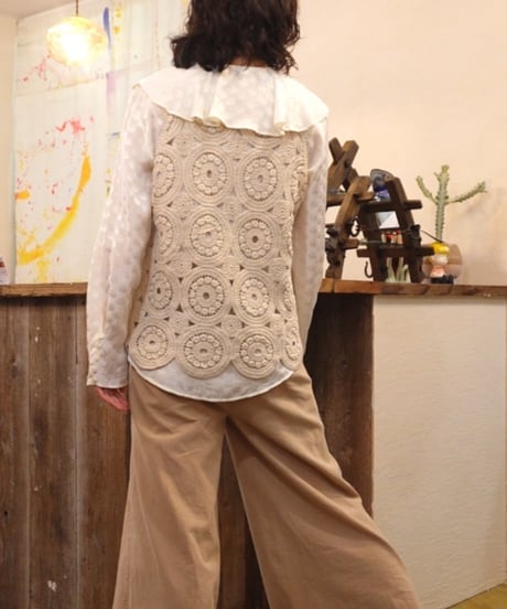 Ruffle Collar Jacquard Shirt