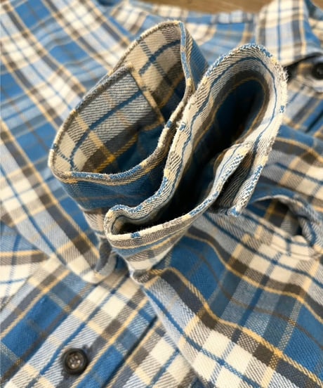 70s "Unknown" flannel shirt
