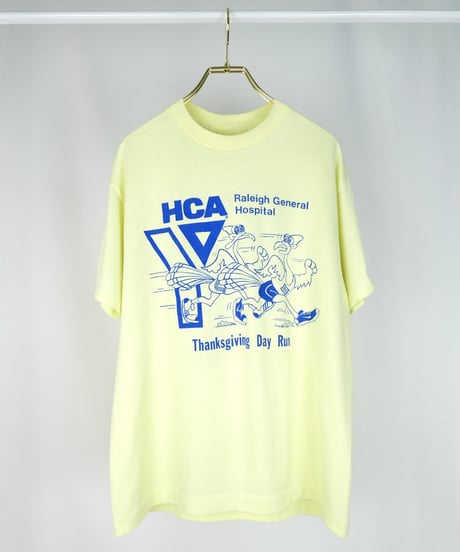 90s "HCA Thanksgiving Day Run" Printed T-shirt