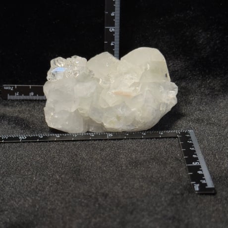 25911-3 極上透明結晶☆インド産アポフィライト☆虹色に煌めく高貴な浄化の石