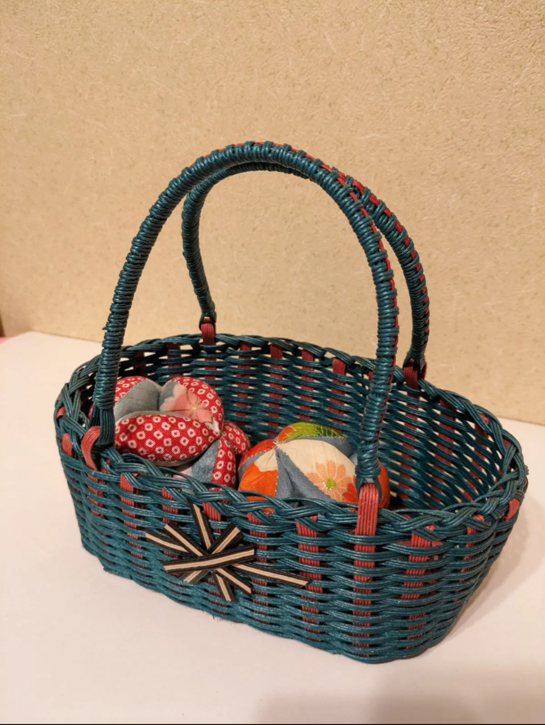 持ち手付きバスケット 手提げ かごバッグ エコクラフト クラフトバンド