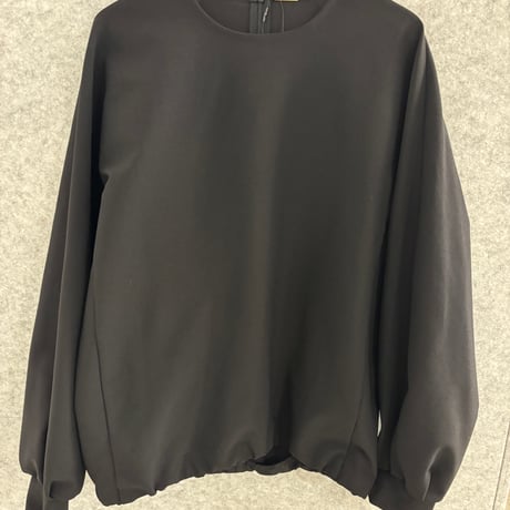 クルーネックドルマンブラウス
