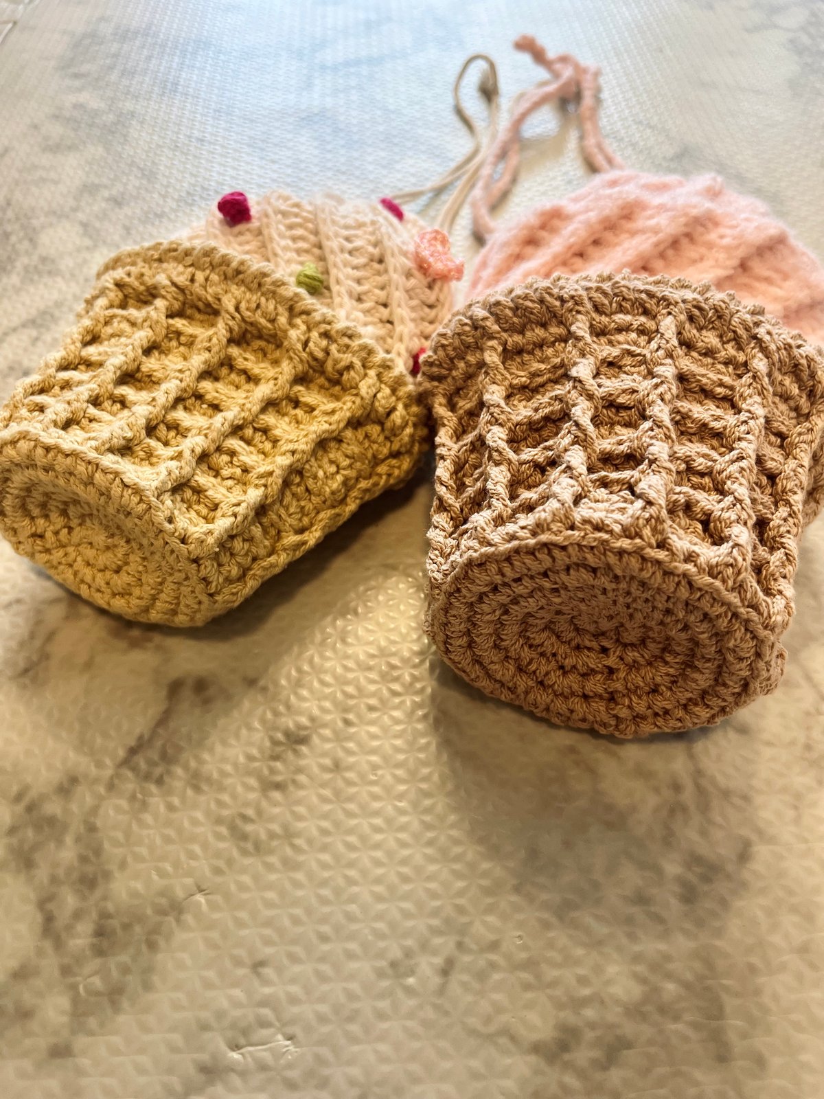 DL編み図】アイスクリーム巾着ポーチ | jasminepie -編み図SHOP-