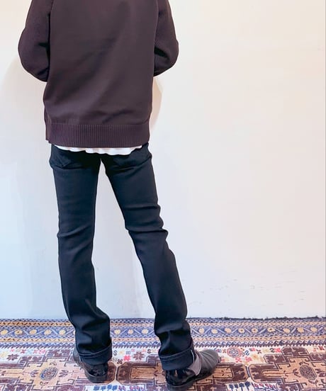 Audience BIGセルヴィッチストレッチデニムタイトストレートパンツ
