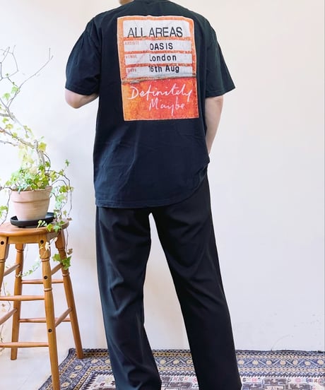 THRIFTYLOOK OASIS Tee