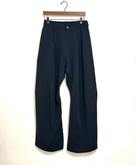 CasperJohn ムービングドレープスラックス  114009