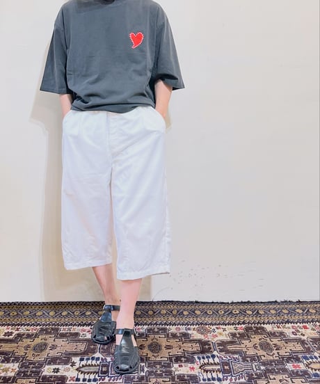 Revo. ハートエンブロイピグメント加工Tシャツ　3786