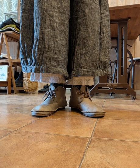 すそフリルロングペチパンツ