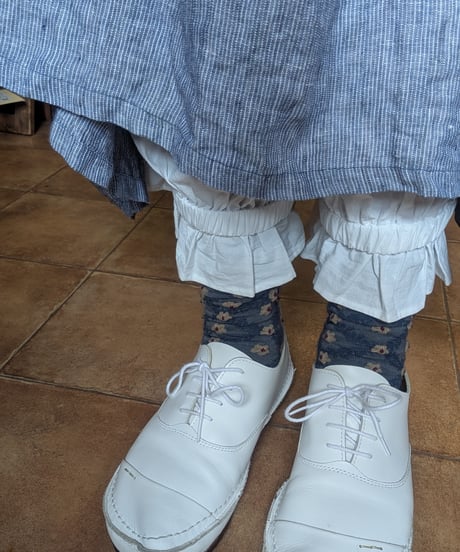 すそフリルロングペチパンツ