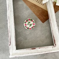お花の聖なるリースブローチ4(ピンク・緑・LF)