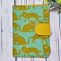 神社仏閣巡りをもっと楽しく♬御朱印帳ケース☆IC01ほのぼの猫さんマスタード☆2冊入る
