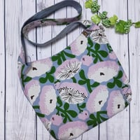 くったり寄り添うデカバッグ●【Lサイズ】BS23CarnivorousPlantブルーグレー☆幅広ベルトで肩がラク(*^^)vリバーシブルでも使える！ざっくりいろいろ入れたい！