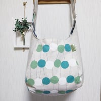 斜めがけするだけで可愛い♡ポンバッグPB127チェリードットグリーン♡ショルダーバッグ体にフィットするボディバッグ斜めがけバッグ