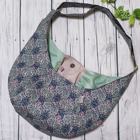 斜めがけするだけで可愛い♡ポンバッグPB128ダークブルーグレー桃花♡ショルダーバッグ体にフィットするボディバッグ斜めがけバッグ