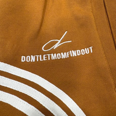 dontletmomfindout　COACOA SWEATS