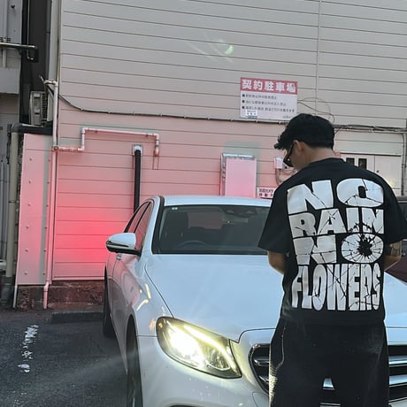 RIOT HILLT-SHIRT