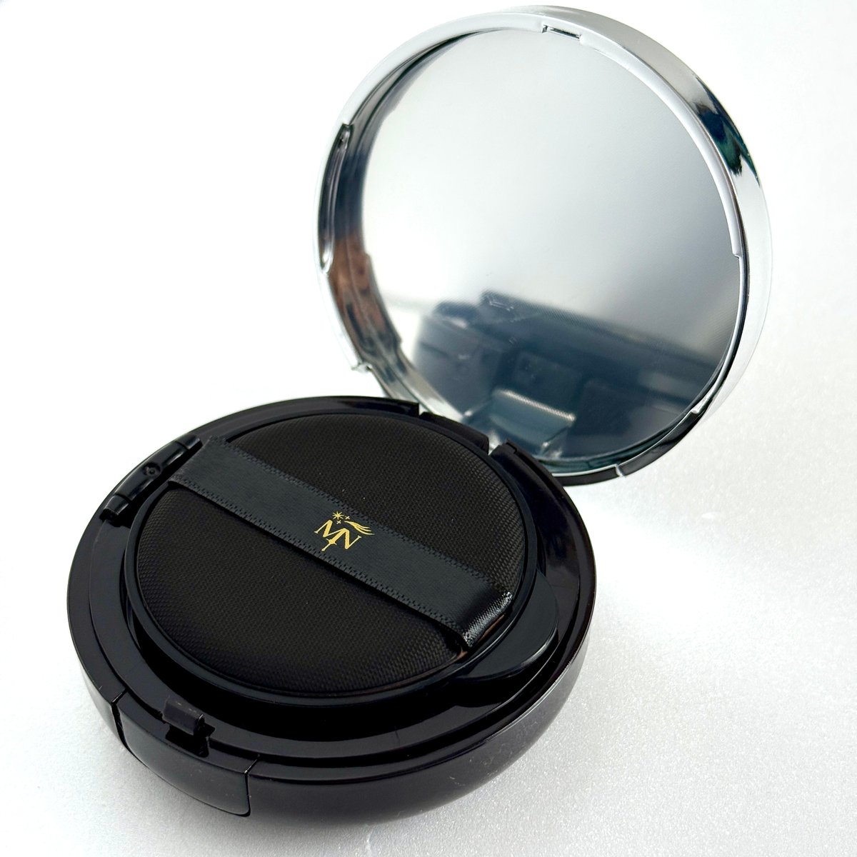 マイクロニードル & エクソソーム クッションファンデーション