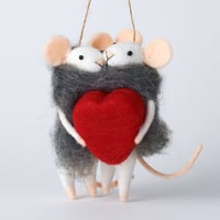 フェルトオーナメント　ペア　ハート／ORNAMENT WOOL FELT PAIR HEART