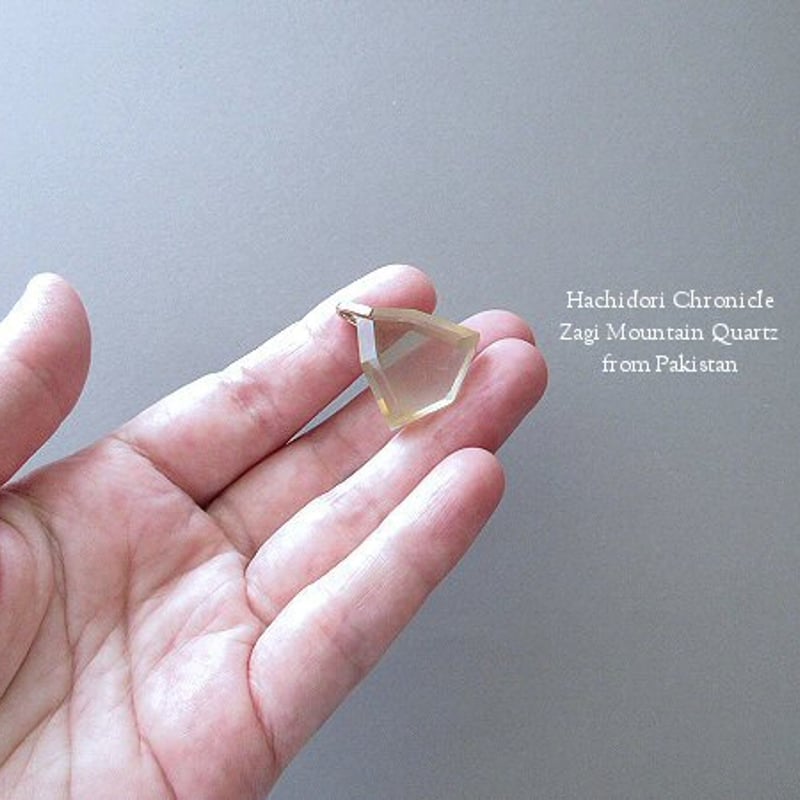 ザギマウンテンクォーツ / 6角カット ペンダントトップ [pt-2911