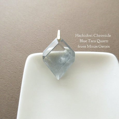 高品質 ブルーターラクォーツ ペンダントトップ◇ ブルーターラクォーツ / 菱形カット ペンダントトップ [pt-2968