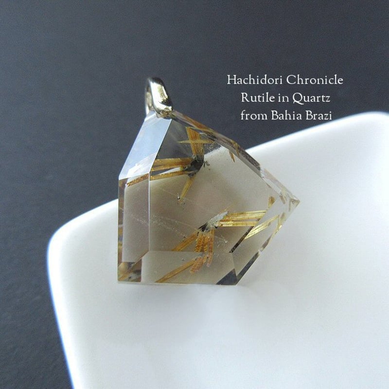 太陽ルチルペンダント 太陽ルチルクォーツ 6角カット ペンダントトップ [pt-2832