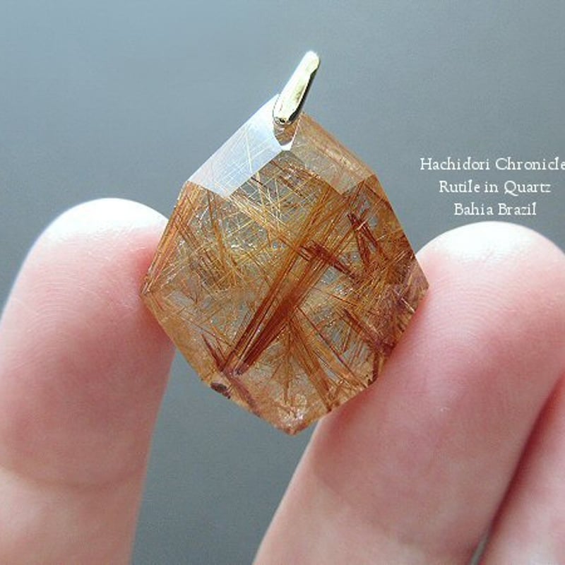 オレンジルチルクォーツ / 8角カット ペンダントトップ [pt-2914