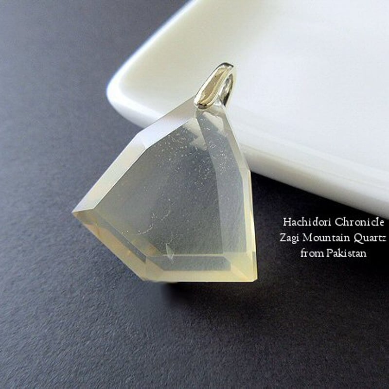 サトウ ザギマウンテンクォーツ / 6角カット ペンダントトップ [pt-2911