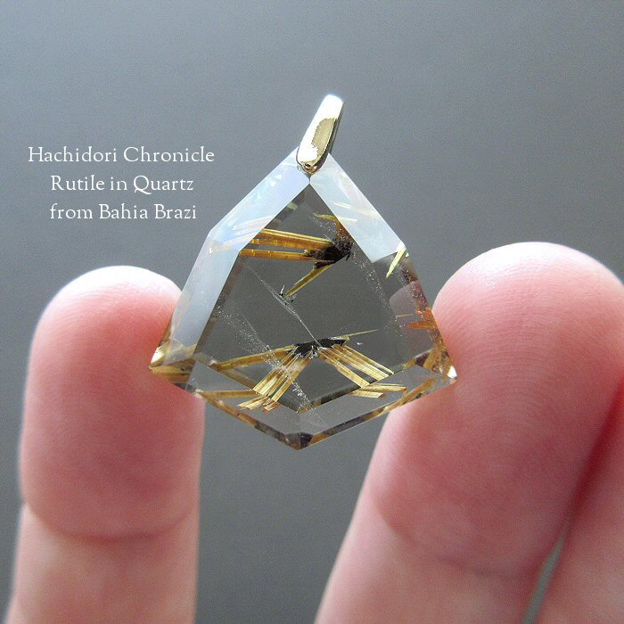 太陽ルチルペンダント 太陽タイチンルチル（太陽放射ルチル） K18製のペンダントトップ