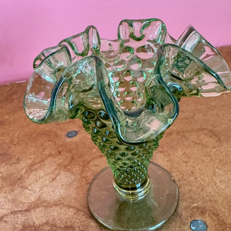 vintage】Fenton Colonial Green Hobnail Mini Vas