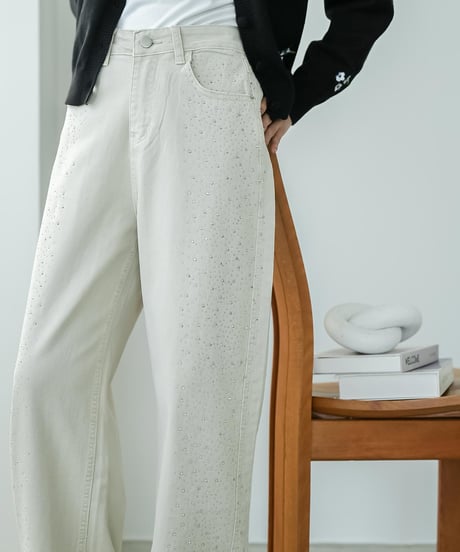 シャイニーストレートデニムパンツ