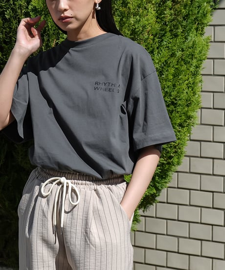 半袖バックプリントフォトTシャツ
